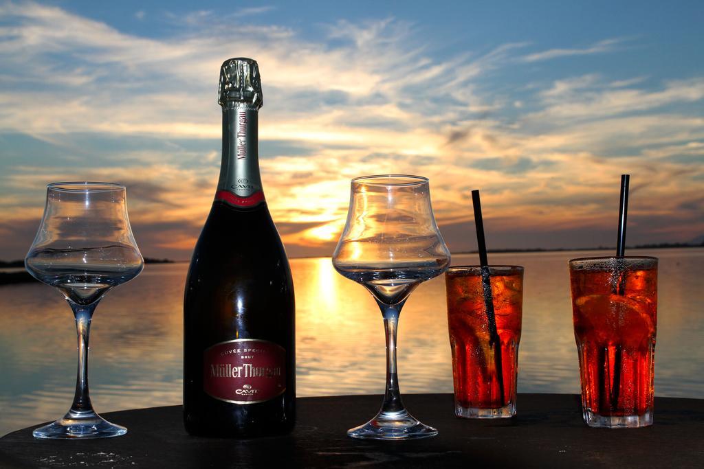 Case Vacanza Torre Lupa Marsala Ruang foto